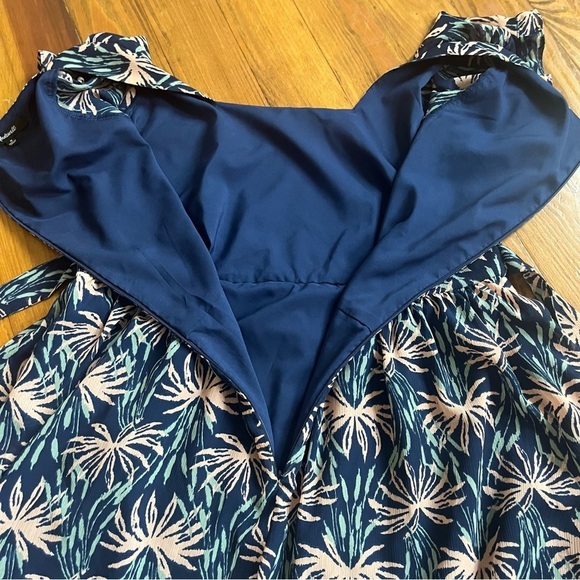Madewell Floral Ruffle-Sleeve Midi Dress in Oasis Palms Navy size M Boho - Picture 7 of 16